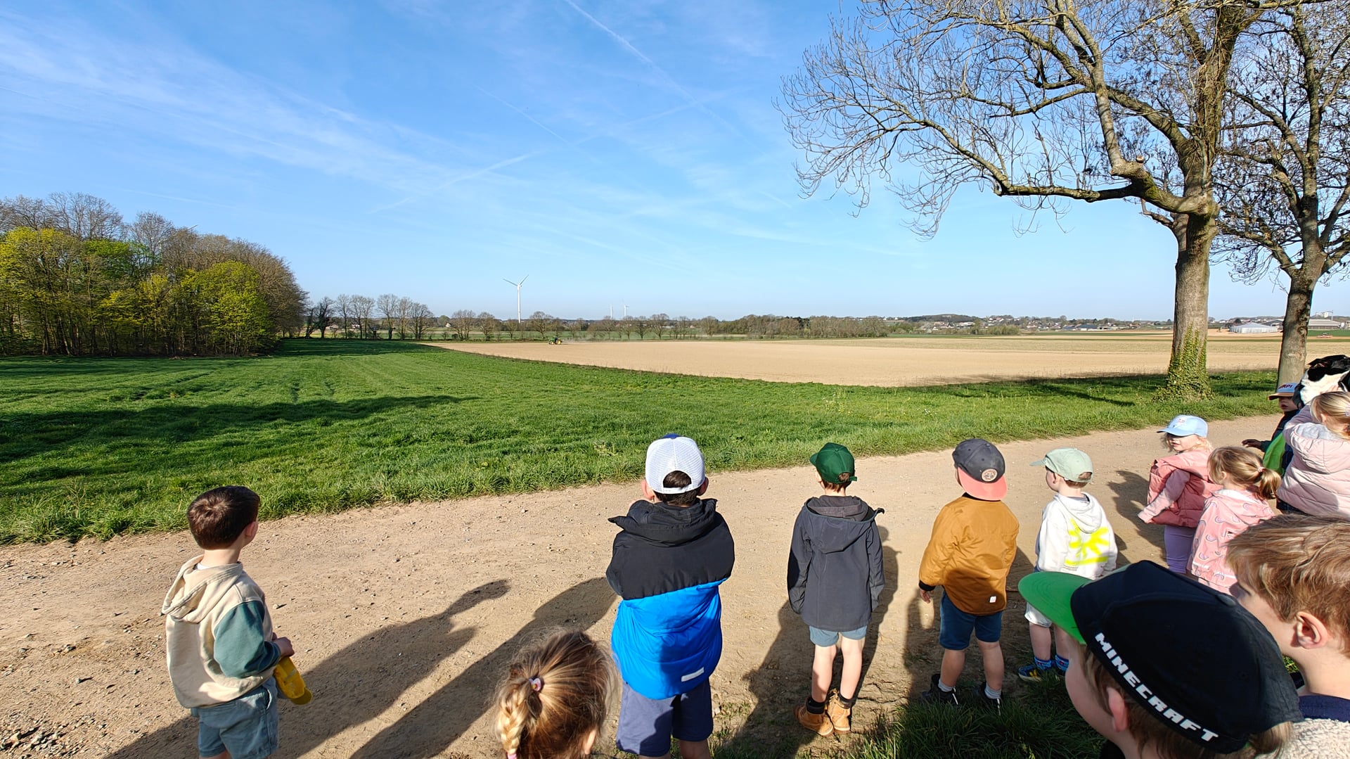 Schooluitstap: tuin en natuur op de boerderij Lianko